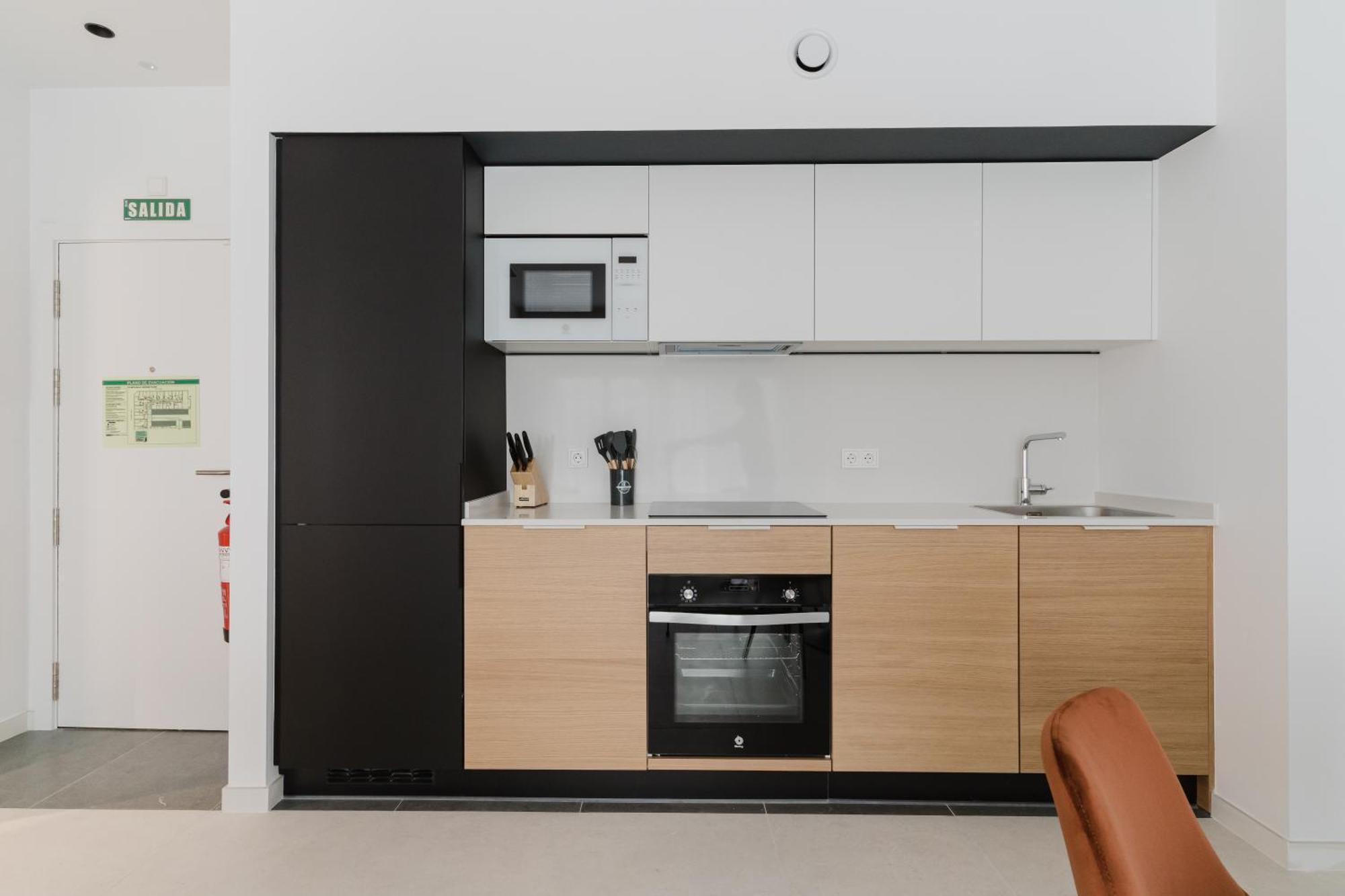 Canillas Apartments Madrid Bagian luar foto