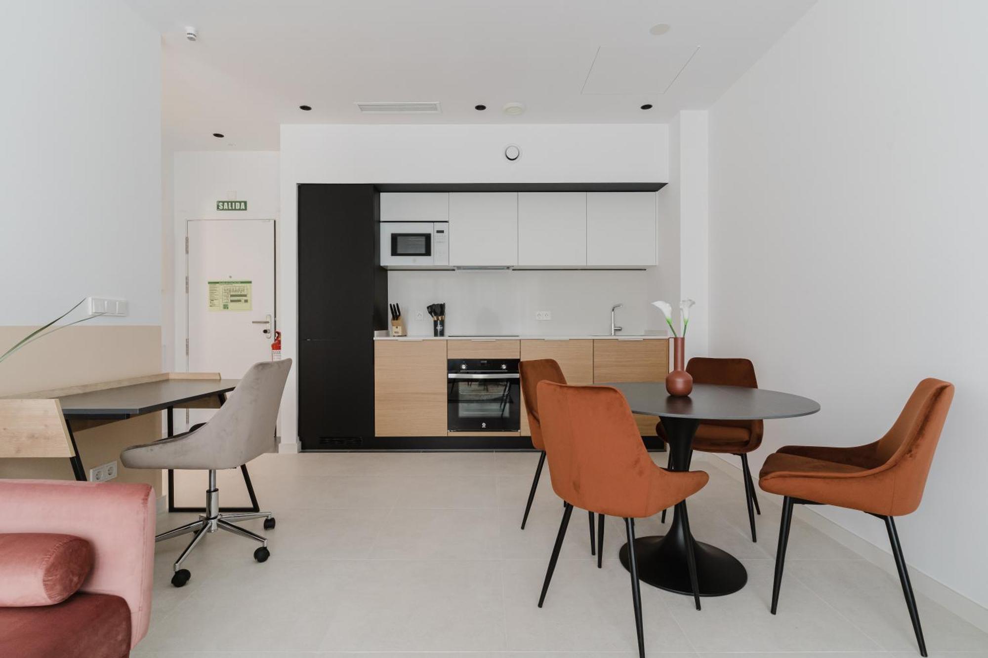 Canillas Apartments Madrid Bagian luar foto