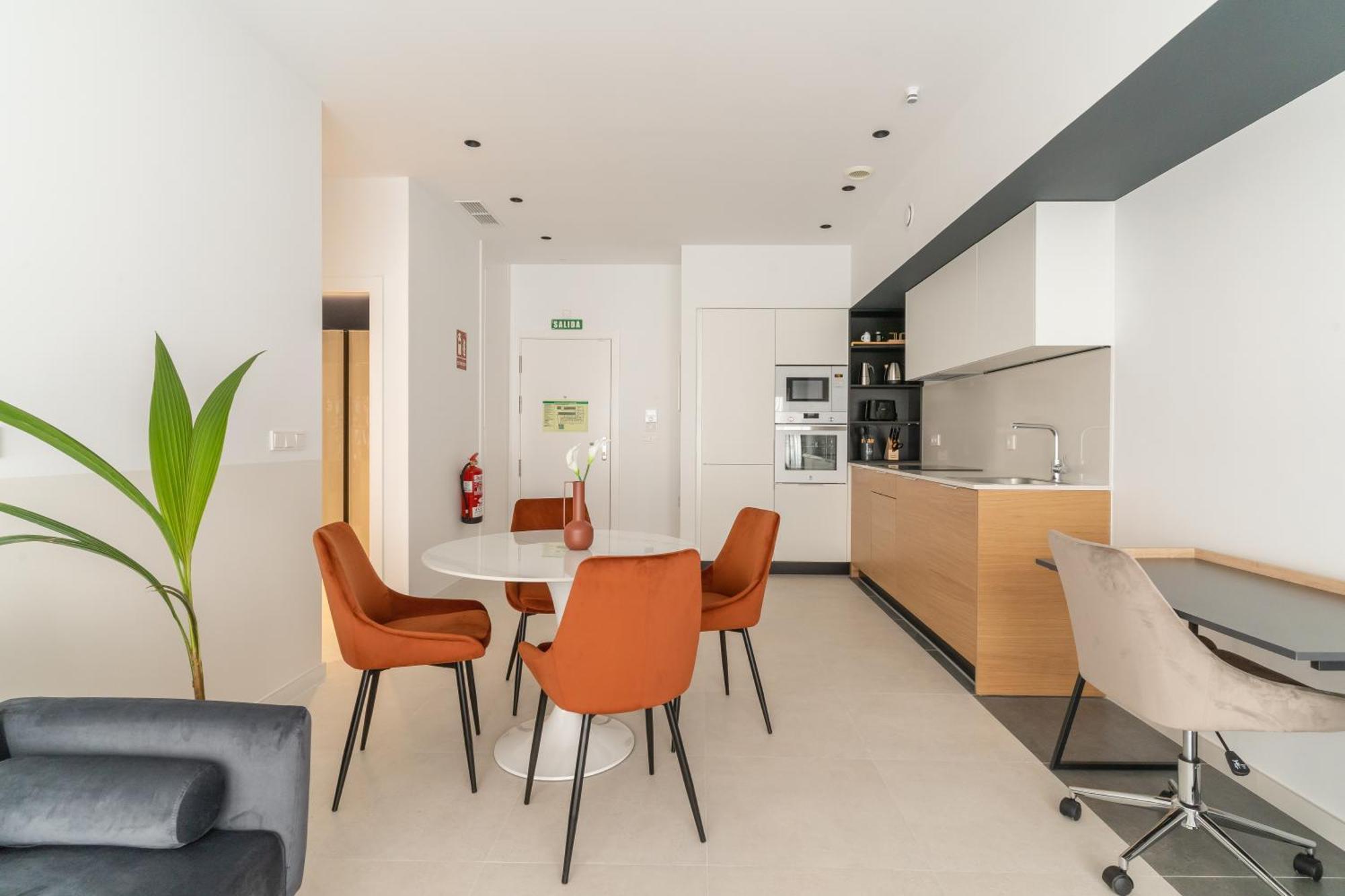 Canillas Apartments Madrid Bagian luar foto