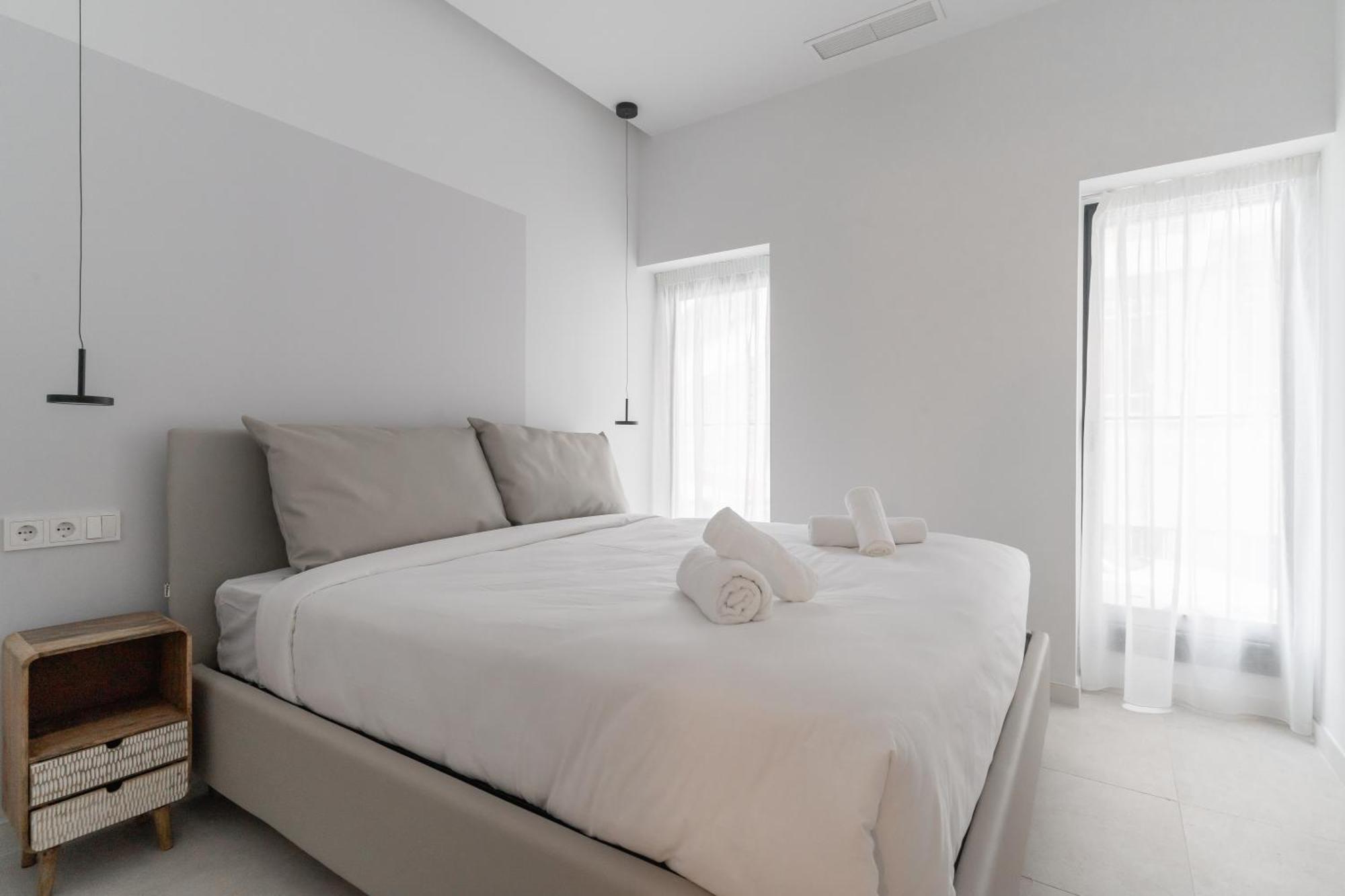 Canillas Apartments Madrid Bagian luar foto