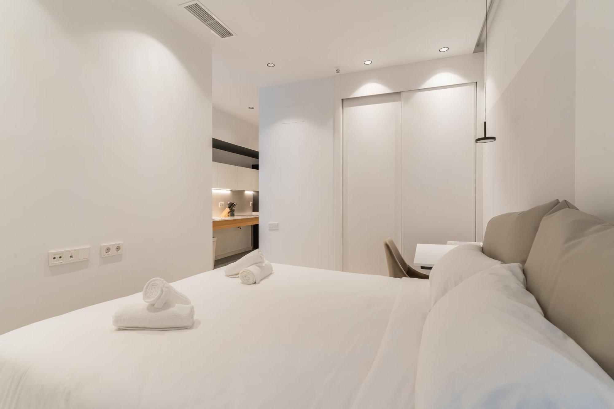 Canillas Apartments Madrid Bagian luar foto
