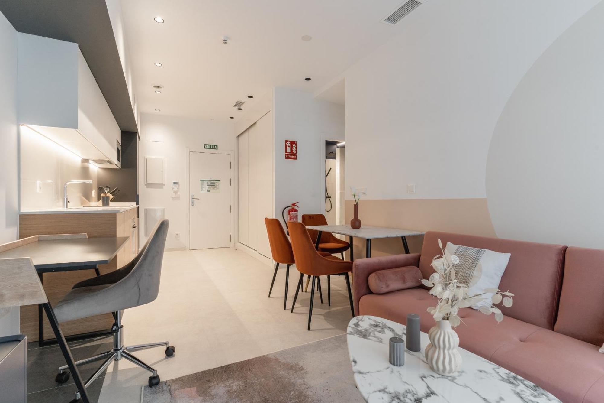 Canillas Apartments Madrid Bagian luar foto